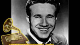Marty Robbins singing Ain&#39;t I the Lucky One
