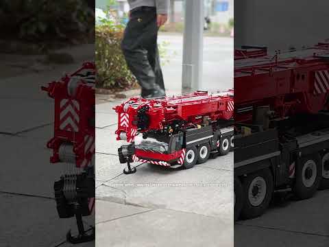 Took the Eyewhale 6 Axles and the 3 Axles D1050 RC Hydraulic Mobile Crane Truck out for a test run!
