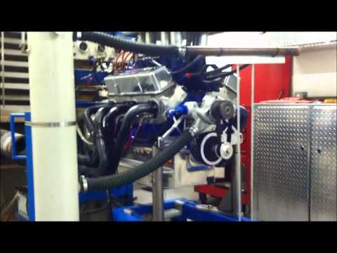 Myers Racing Engines - 305 Racesaver on Dyno