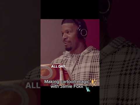 Nothing like a little coffee and creative New York City energy for the holidays. @iamjamiefoxx