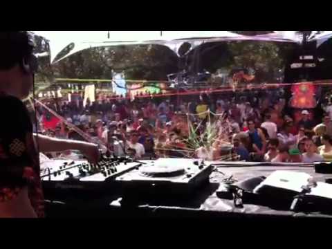 Dj Zaghini @ Respect 2013!