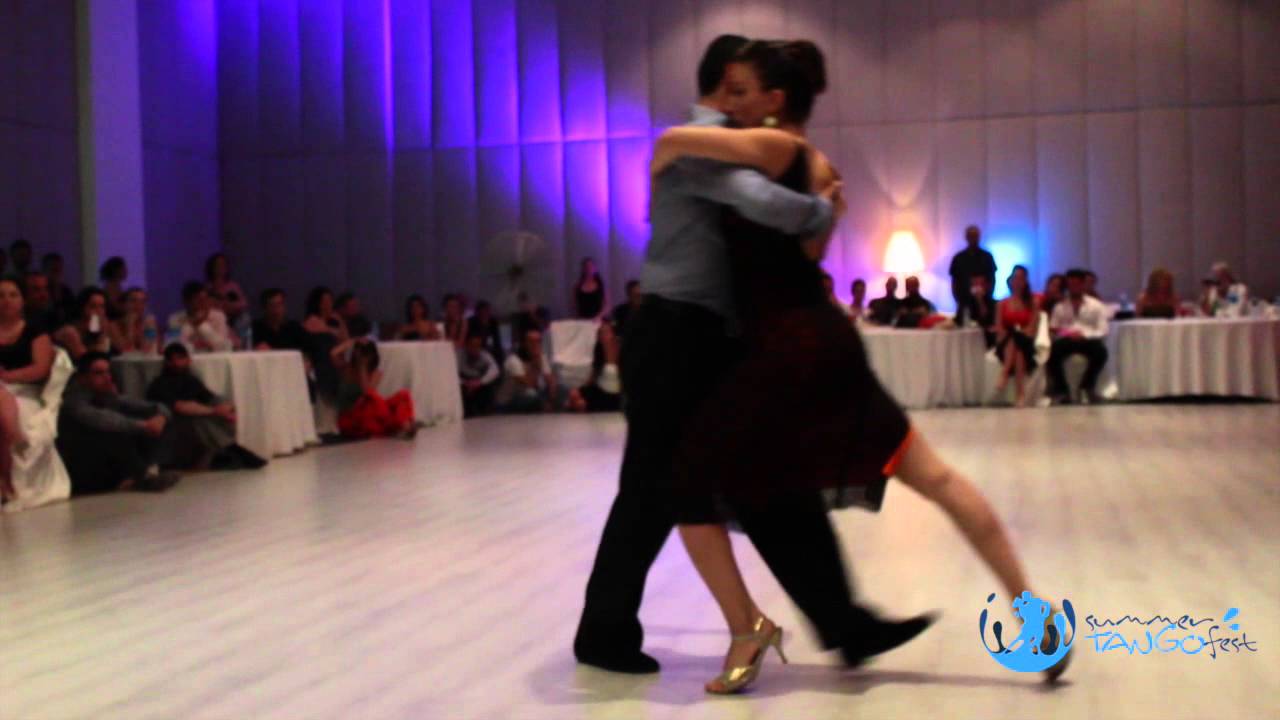 Gökhan Özen & Mehtap Akbaş 1