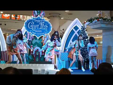 Sukida Sukida Sukida ชอบเธอนะ : (Gift Fest 2022 Magic Christmas,Terminal 21 Asok) 31/12/2021