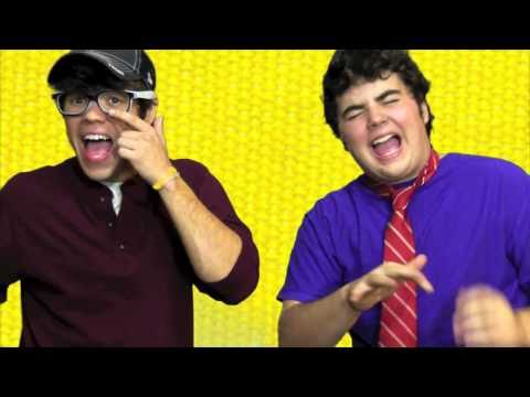 Travie McCoy: Billionaire ft. Bruno Mars (Youtubillionaire Parody)