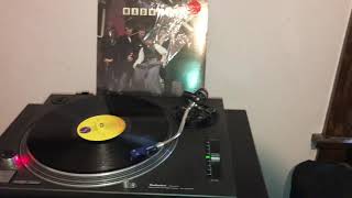 Madness - Baggy Trousers (vinyl play)