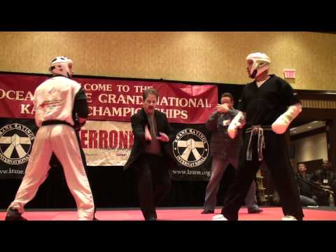 Ross Levine vs Mike Pombeiro Mens Semi Finals Fighting at Ocean State Grand Nationals 2011