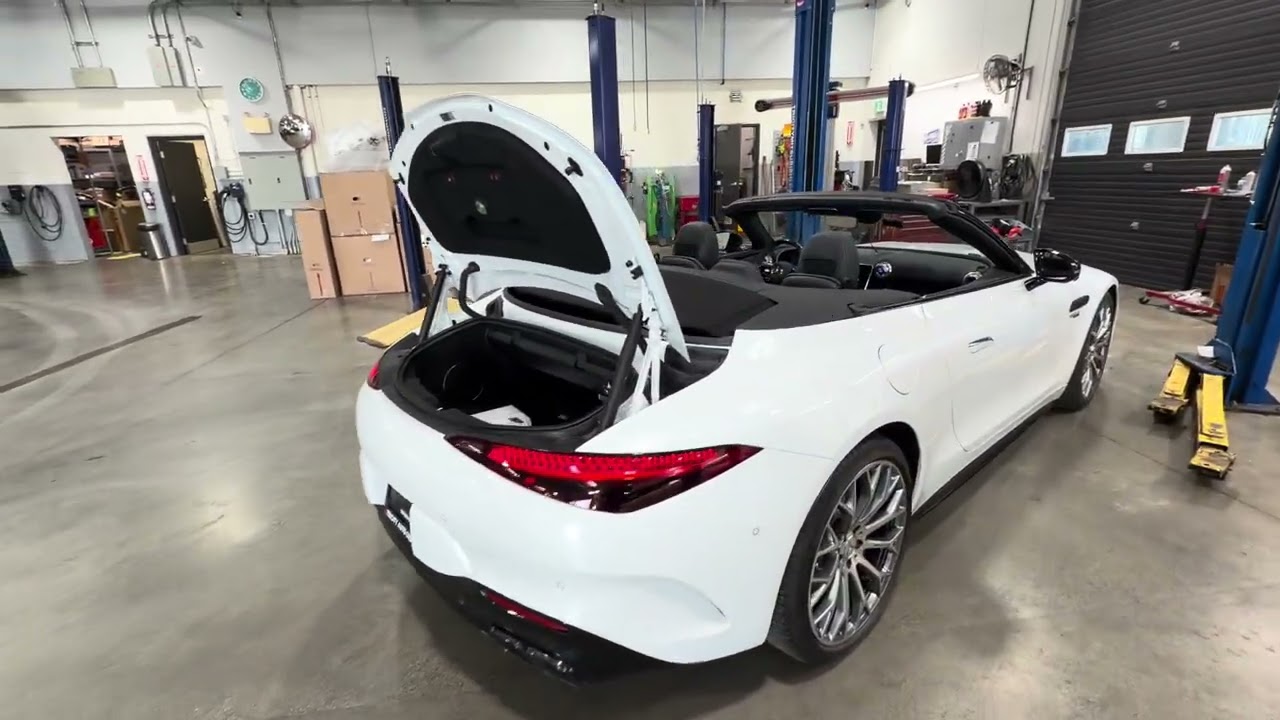 2024 Mercedes-Benz SL-Class SL 55 AMG - Low Kms, No Accidents, One Owner