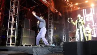 Leon Bridges - Mississippi Kisses (Houston 02.03.17) HD