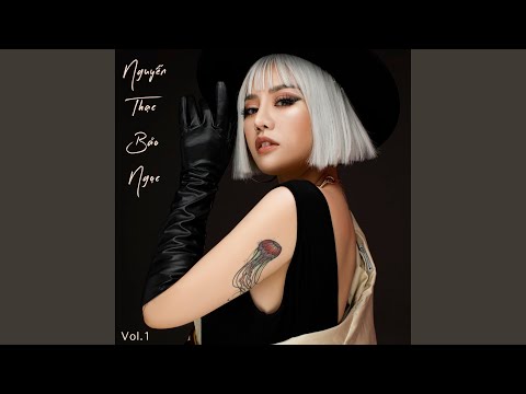 Ngắm Hoa Lệ Rơi