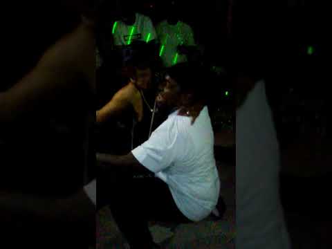 El tuox y el profeta en NY happiness lounge(4)