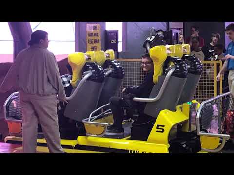 Video review of El Loco by Coaster Plus Music 19