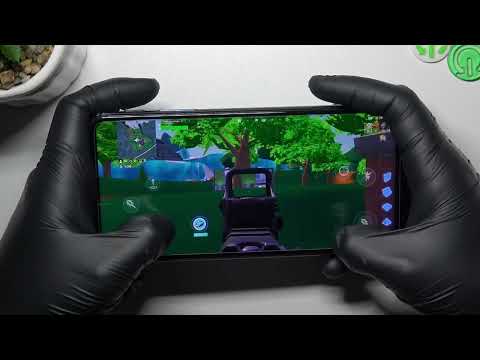 FORTNITE Gameplay on the LG Q70 - Performance Preview