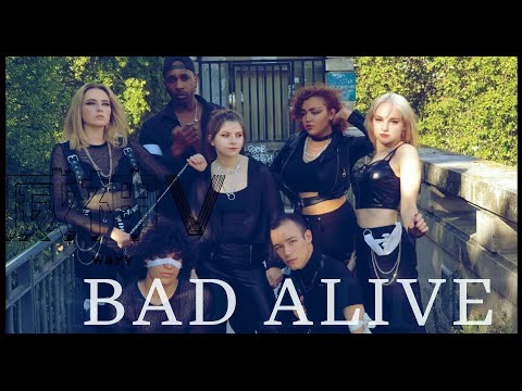 [KPOP IN PUBLIC CHALLENGE PARIS] WayV 威神V 'Bad Alive Cover By PRIZM CREW