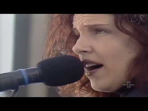 Ana Carolina - A Canção Tocou Na Hora Errada (Bem Brasil 1999)