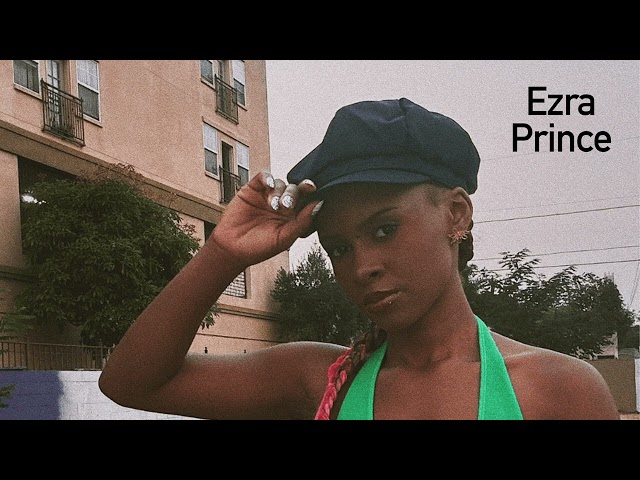 Ezra - Podcast