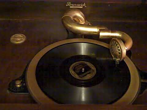 SIX JUMPING JACKS - I'M GONNA DANCE WIT DE GUY WOT BRUNG ME -  ROARING 20'S BRUNSWICK CORTEZ