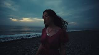 Rachel Bobbitt – Hands Hands Hands