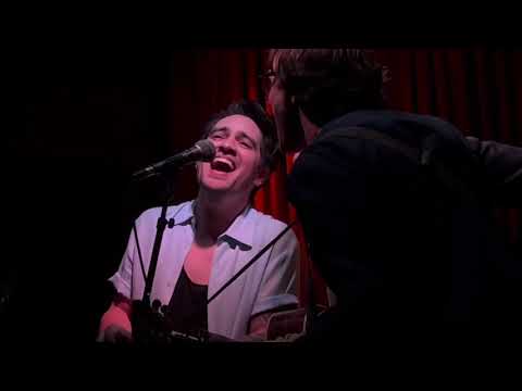 Diamonds of New York - Mike Viola, Brendon Urie, Jake Sinclair (April 19, 2022)