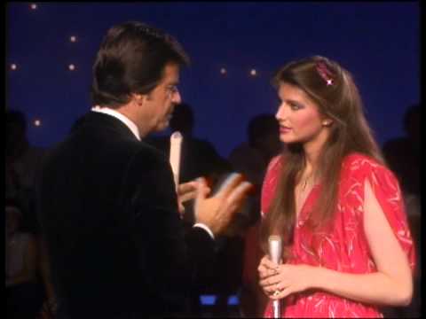 Dick Clark Interviews Sylvia - American Bandstand 1982