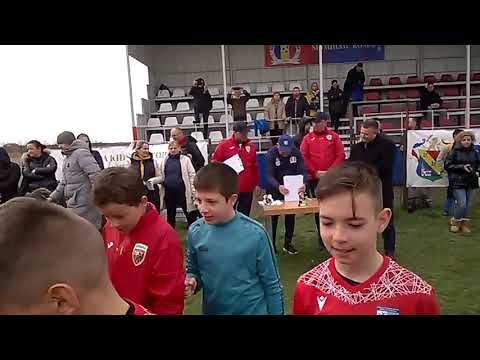 festivitate premiere participanti, turneu fotbal juniori Cupa Mărțișorului 2022 Sânmihaiu Roman