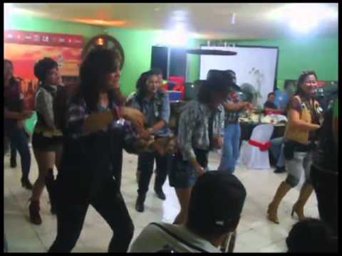 Chet Anzurez and the Ladies of Kiko 76!