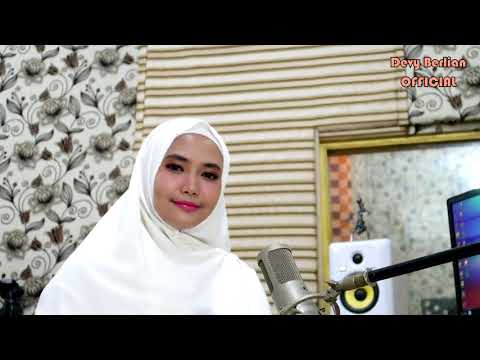 Devy Berlian - Labbaik Allahumma Labbaik