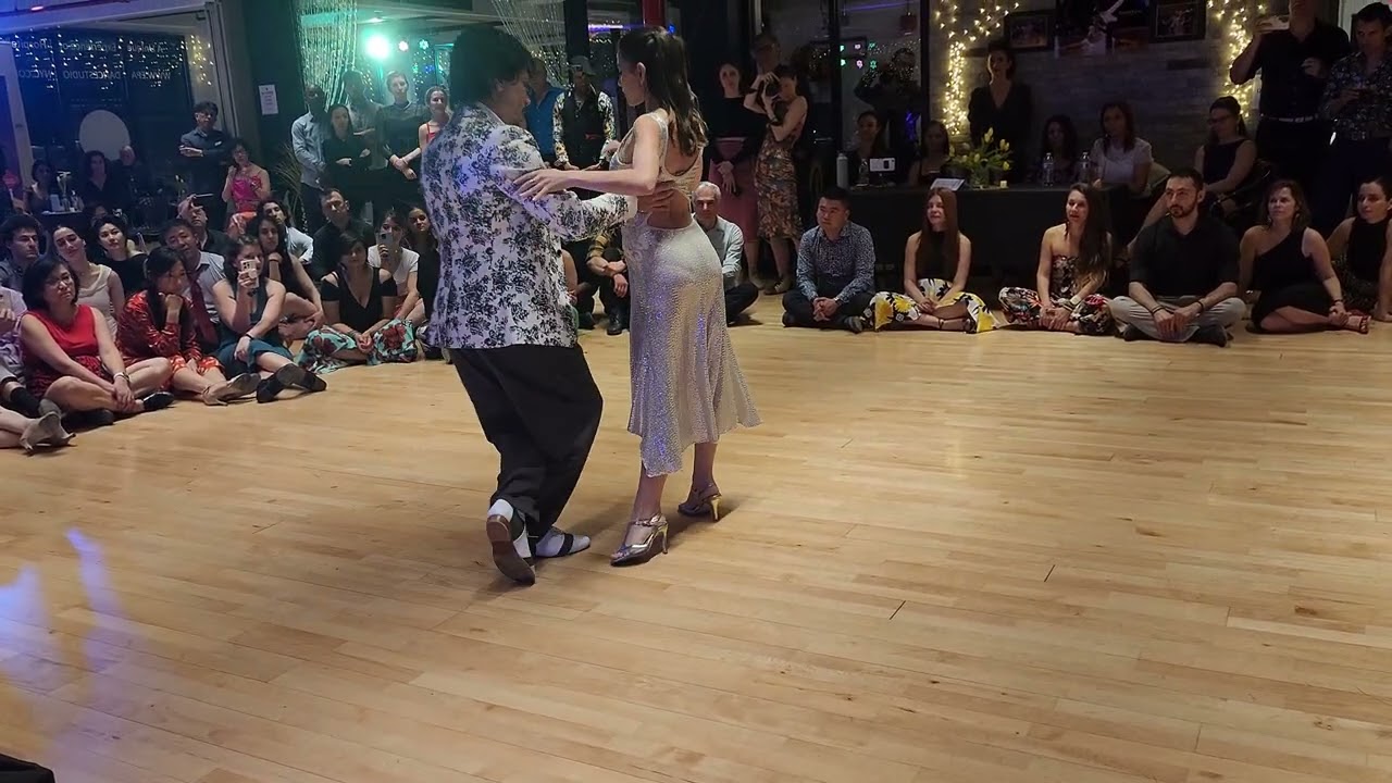 Argentine tango: Gaston Torelli & Gri Montanaro @ the Abrazos Tango Festival