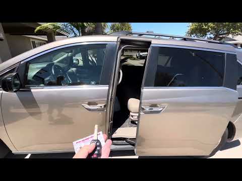 2013 Honda Odyssey Remote Key Head Replacement - Professional Locksmith Service in Oxnard
