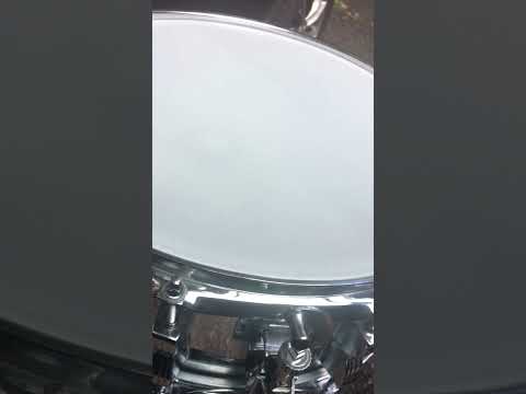 Ludwig Snare Drum Chrome over Steel Black & White Badge image 8