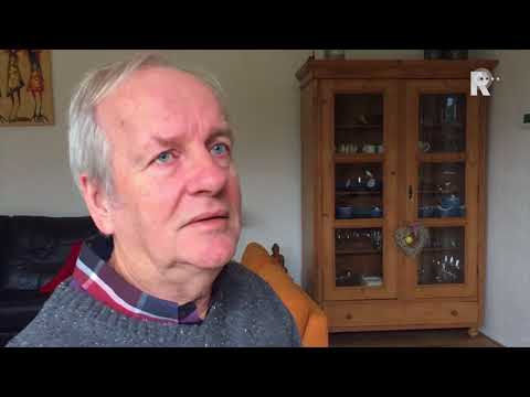 Het dak van meneer Goedhart op de Arentsburg waaide vanochtend weg