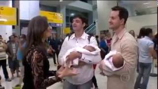 Saiu no Fantástico! Dois PAPAIS, com 3 filhos