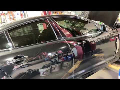 2012 Jaguar XF valve cover gasket