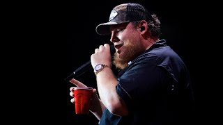 Luke Combs - 'Beer Never Broke My Heart' in 360° from Tacoma with MelodyVR Luke Combs - 'Beer Never Broke My Heart' in 360° from Tacoma with MelodyVR