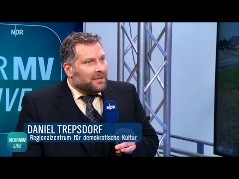 NDR MV Live - Unterwandern Rechtsextreme die Proteste gegen die Geflüchtetenunterkunft in Upahl?!