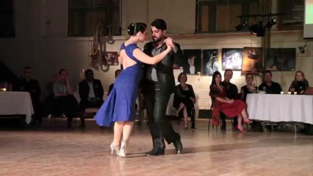 Fernando Sanchez et Ariadna Naveira "Cuento Azul" (tango) 1de4