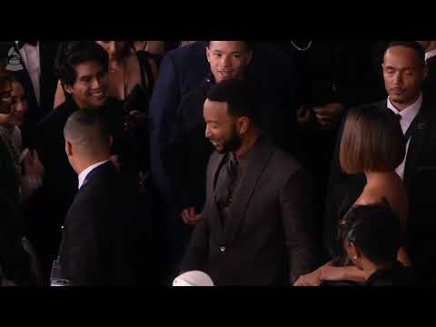 CHRISSY TEIGEN and JOHN LEGEND | Red Carpet Fashion Cam | 2025 GRAMMYs