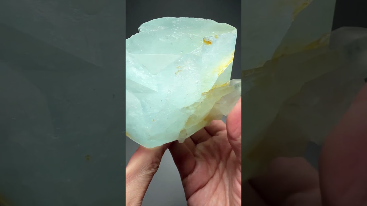 [超希少！]パキスタン産大型アクアマリン結晶原石（非加熱無着色）★現品動画あり-slide-youtube