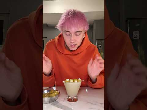 Filthy blue cheese martini🍸