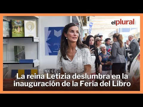 La reina Letizia visita por sorpresa la Feria del Libro de Madrid
