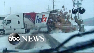 Train hits Fedex truck