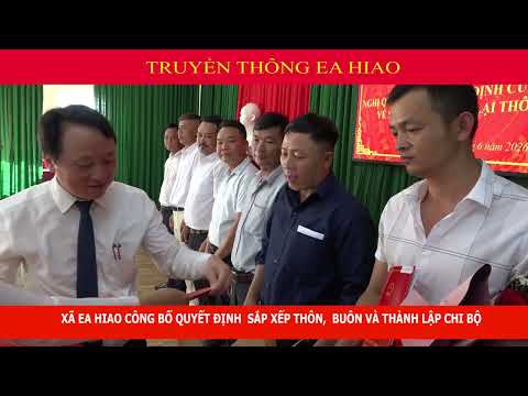 hoi-nghi-cong-bo-quyet-dinh-sap-xep-thon-buon