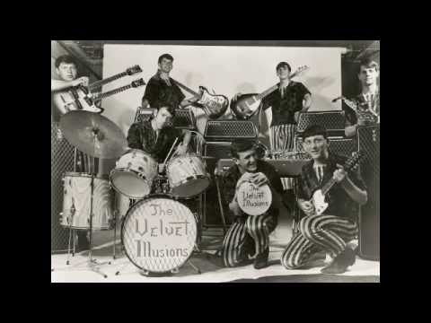 ☞ Georgy & The Velvet Illusions ✩ Hippy Town 1967