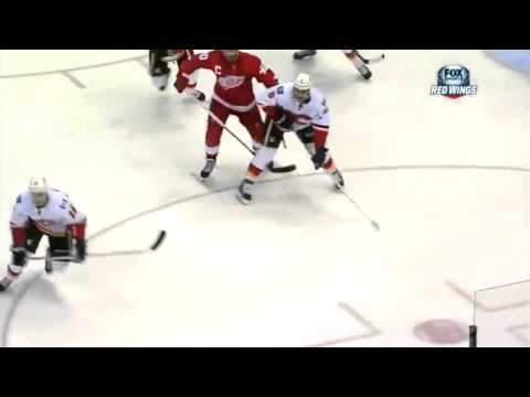 Zetterburg To Franzen Sweet Goal vs Calgary Flames 2/5/13