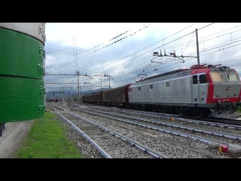 e652 091 con treno "dell'acqua" a Cuneo