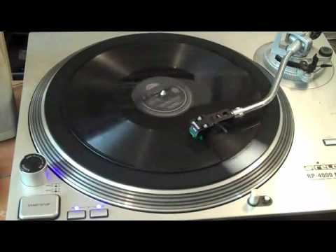 Rudi Wairata & The Ambonia Serenaders (CID records 1955)