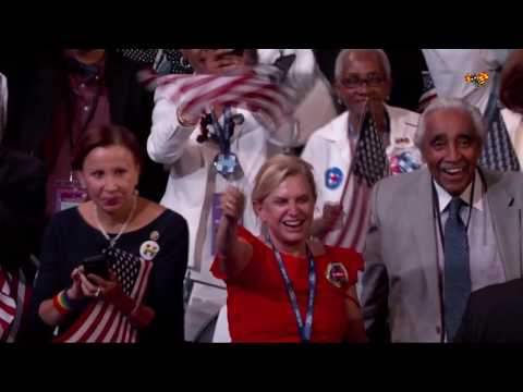 Clinton: "Jag finns för alla som röstar och inte röstar på mig"