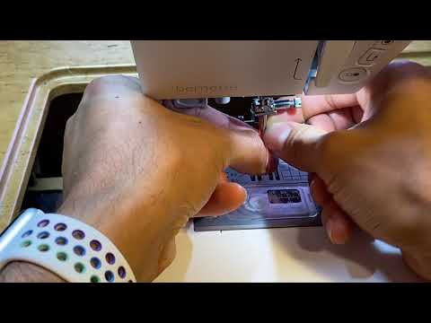 bernette b38 Changing Needle