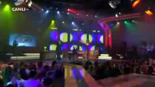 Hande Yener - Bunun Adı Ayrılık Live @ Beyaz Show