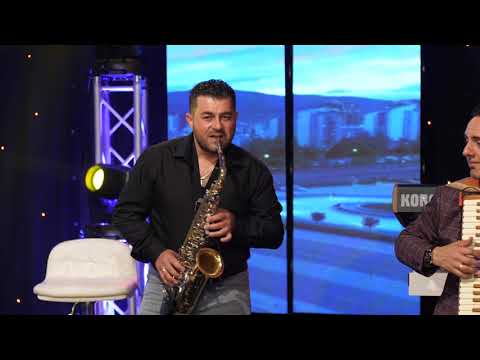 Aneta i Grupa Molika - Slusam kaj sumat sumite (LIVE Quarantine Show)