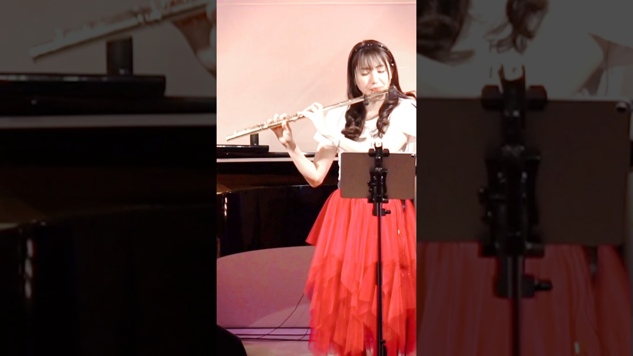 Juice=Juiceの「この世界は捨てたもんじゃない」を演奏しました！ライブバージョン！！ #フルート #flute #juicejuice #ハロヲタ